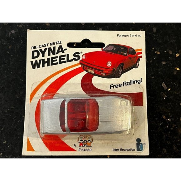 Vintage Dyna-Wheels Silver C4 Corvette 1/64 Diecast New NIP - Picture 1 of 10